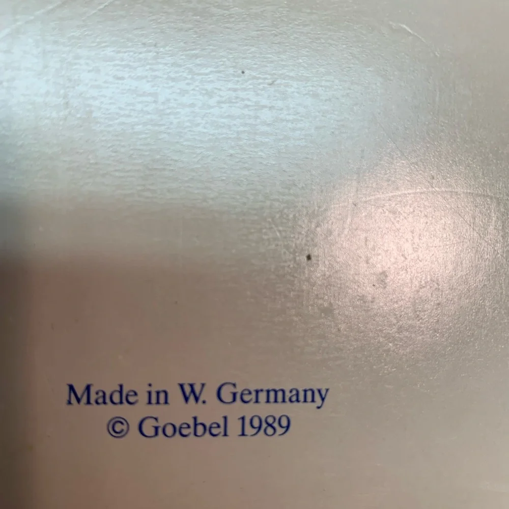 VINTAGE HUMMEL GOEBEL 1990 ANNUAL PLATE W BOX